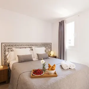  Apartament Aspasios Charming Flats